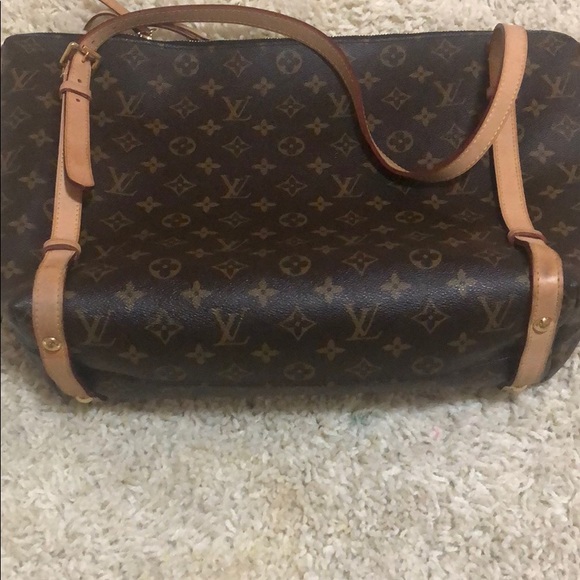 Louis Vuitton Tuileries - Picture 6 of 12